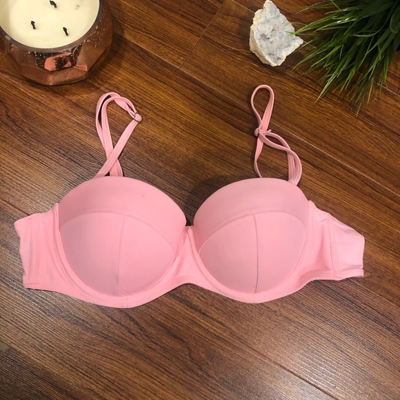 ✨ HOT PINK BALCONETTE STYLE PADDED BIKINI TOP ✨ - Picture 2 of 3